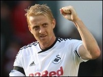 ����� ����